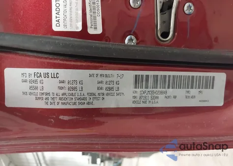 2017 Jeep Cherokee Latitude 4X4 z USA, uszkodzony, nr VIN 1C4PJMCS5HD238849